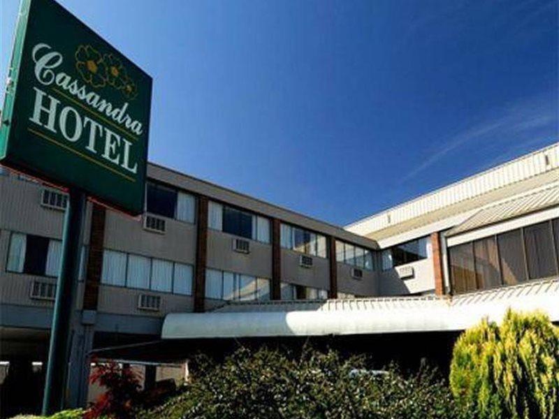 Cassandra Hotel Ванкувър Екстериор снимка