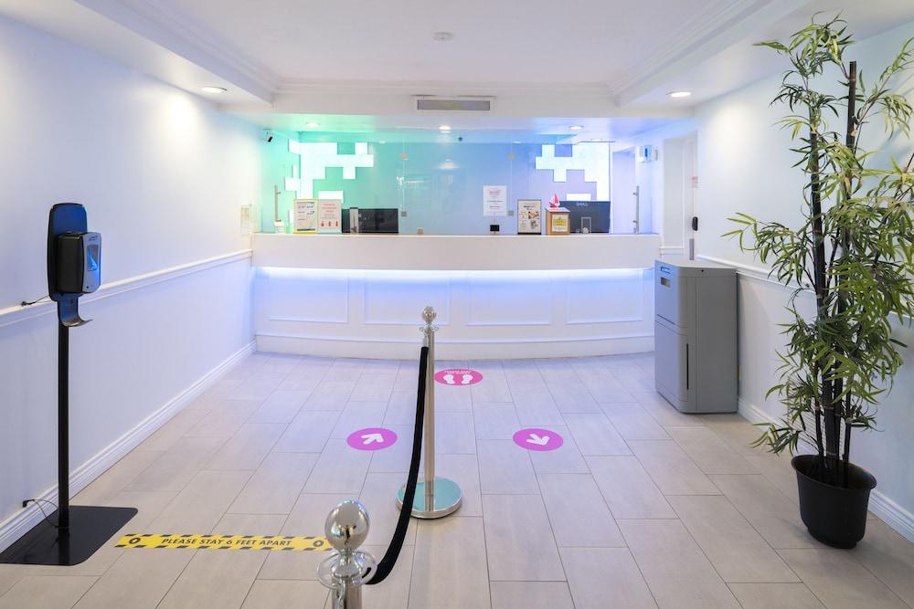 Cassandra Hotel Ванкувър Екстериор снимка